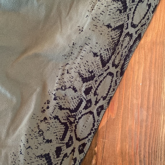 Curves N Combatboots Olive Green Snakeprint Leggings - Picture 4 of 8